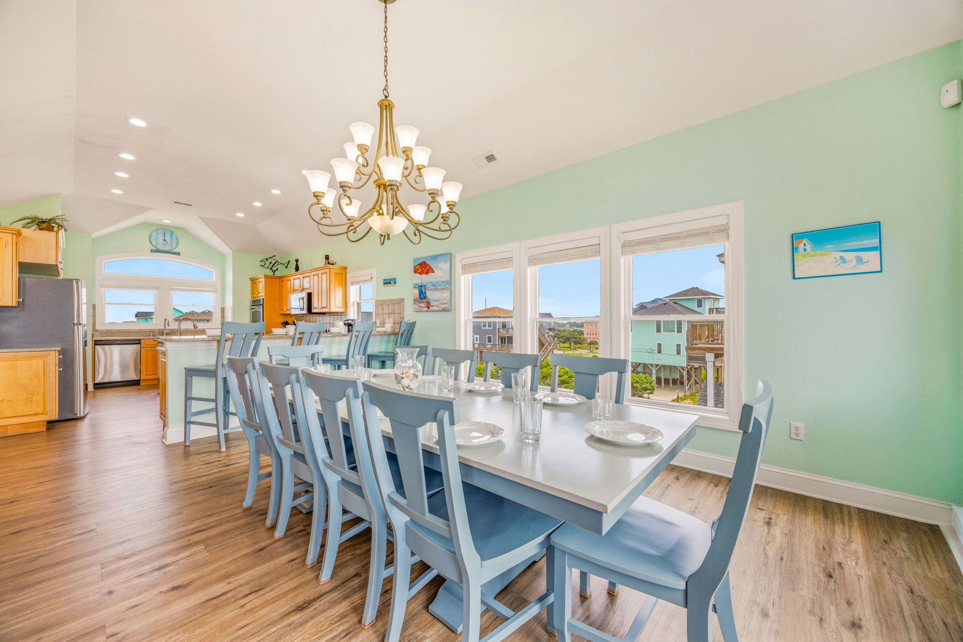 Surf Or Sound Realty 1253 Ocean Rush Dining Area 1