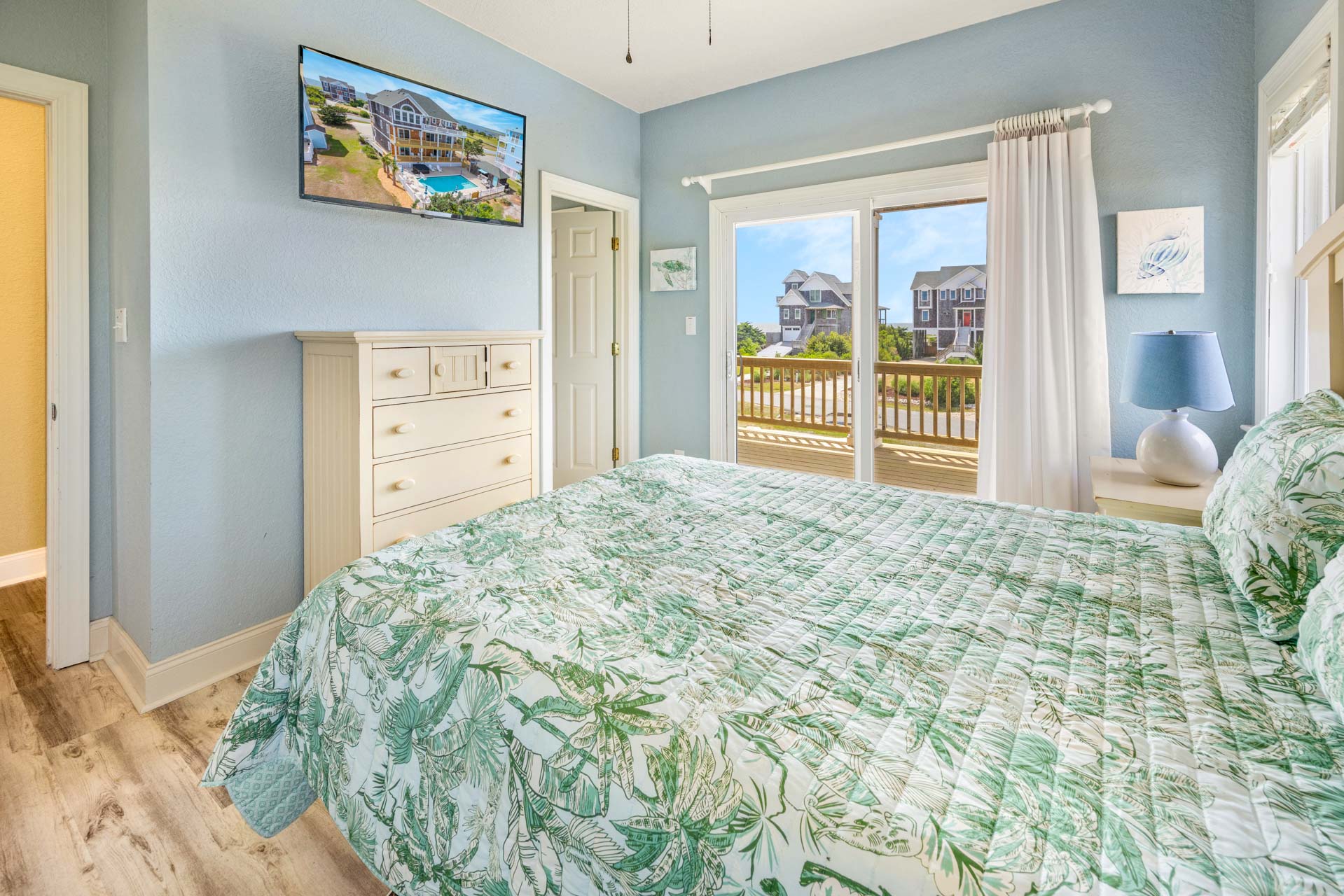 Surf Or Sound Realty 1224 Ride Like The Wind Bedroom 2 2