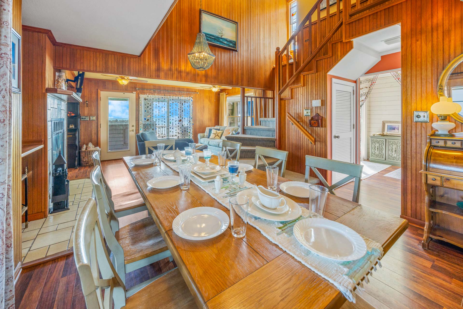Surf Or Sound Realty 1045 Inn At Rodanthe Dining Area 1