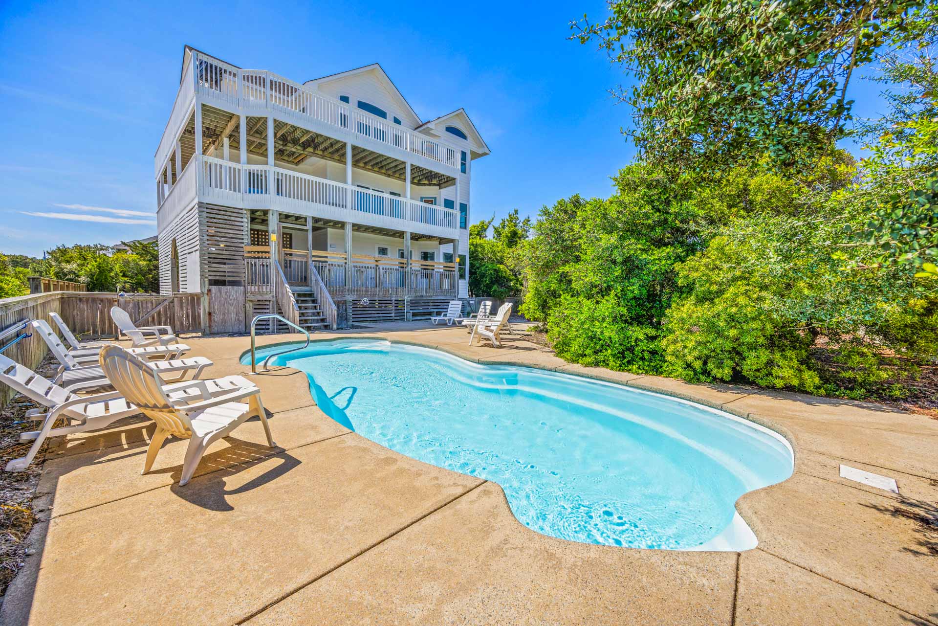 Surf Or Sound Realty 330 Legasea Pool Area 3