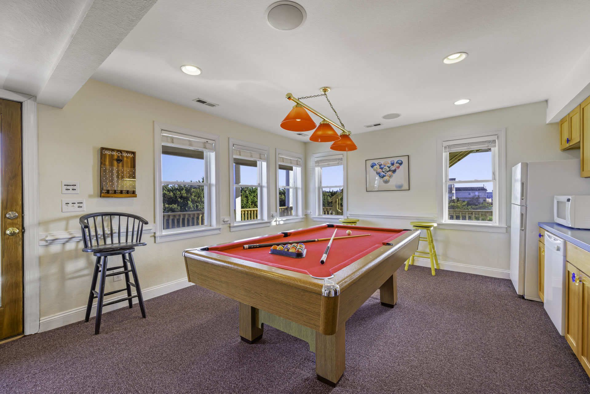 Surf Or Sound Realty 687 The Scotch Retreat Game Room 1