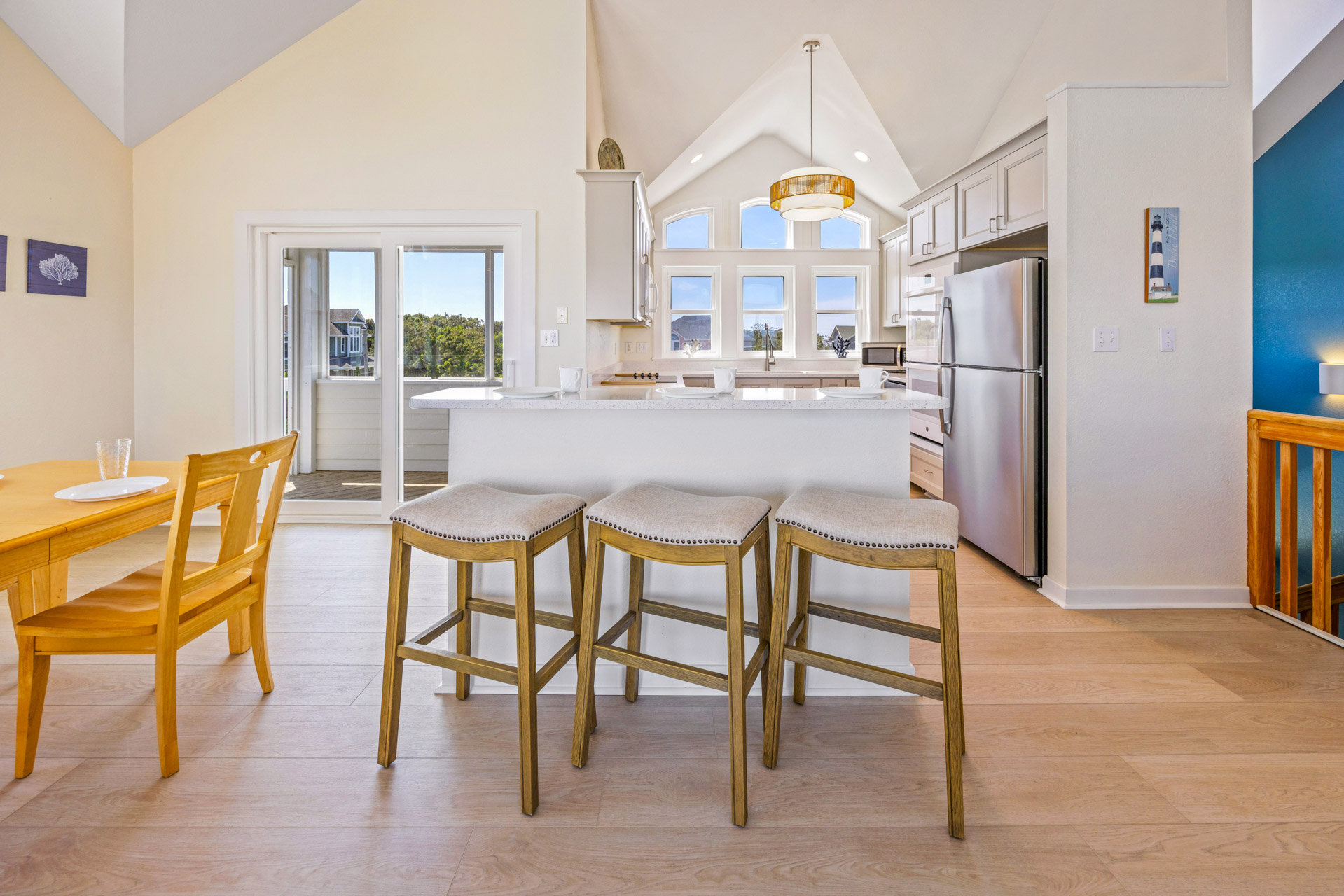 Surf Or Sound Realty 330 Legasea Kitchen 2