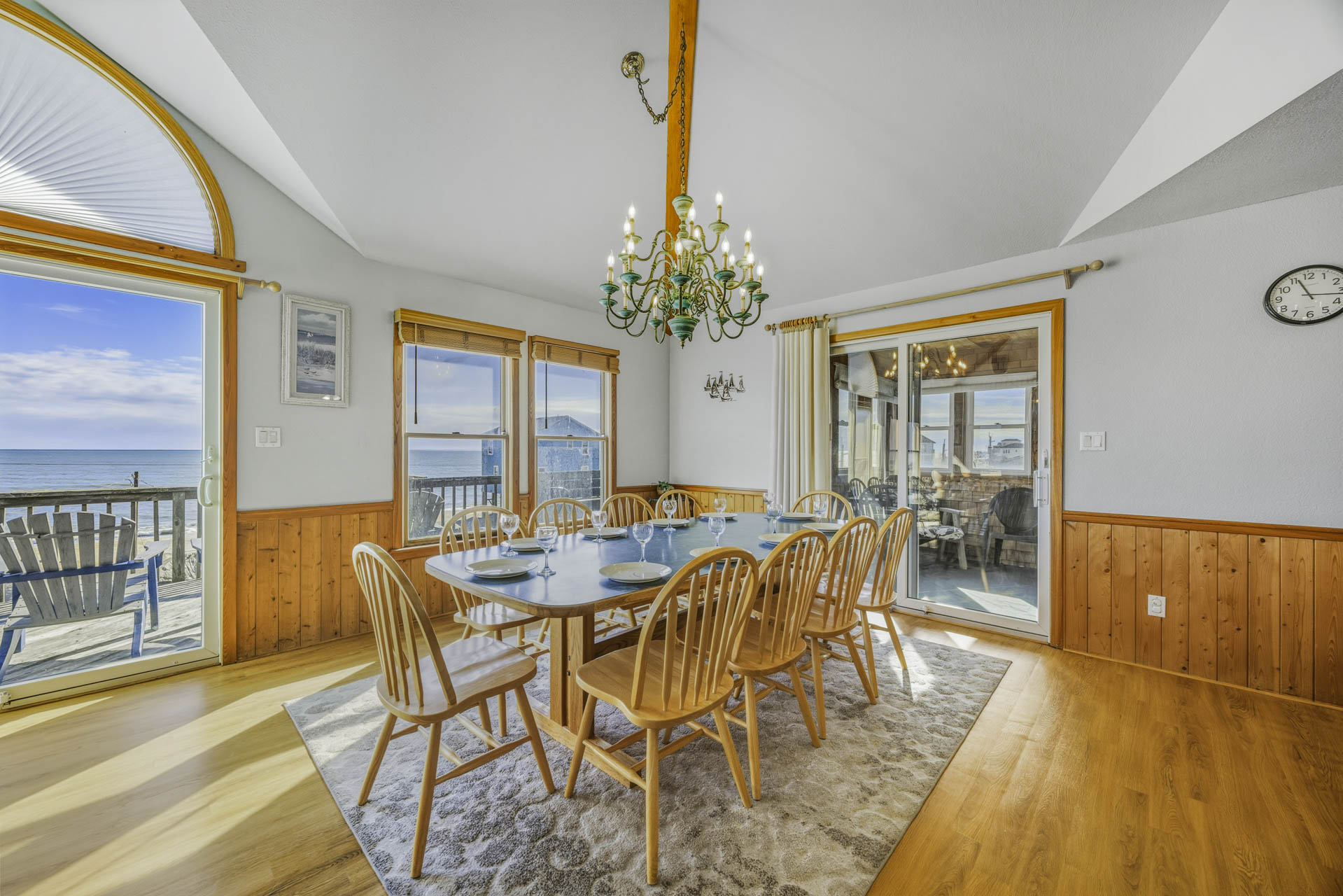 Surf Or Sound Realty 908 Crestview Winds Dining Area 1