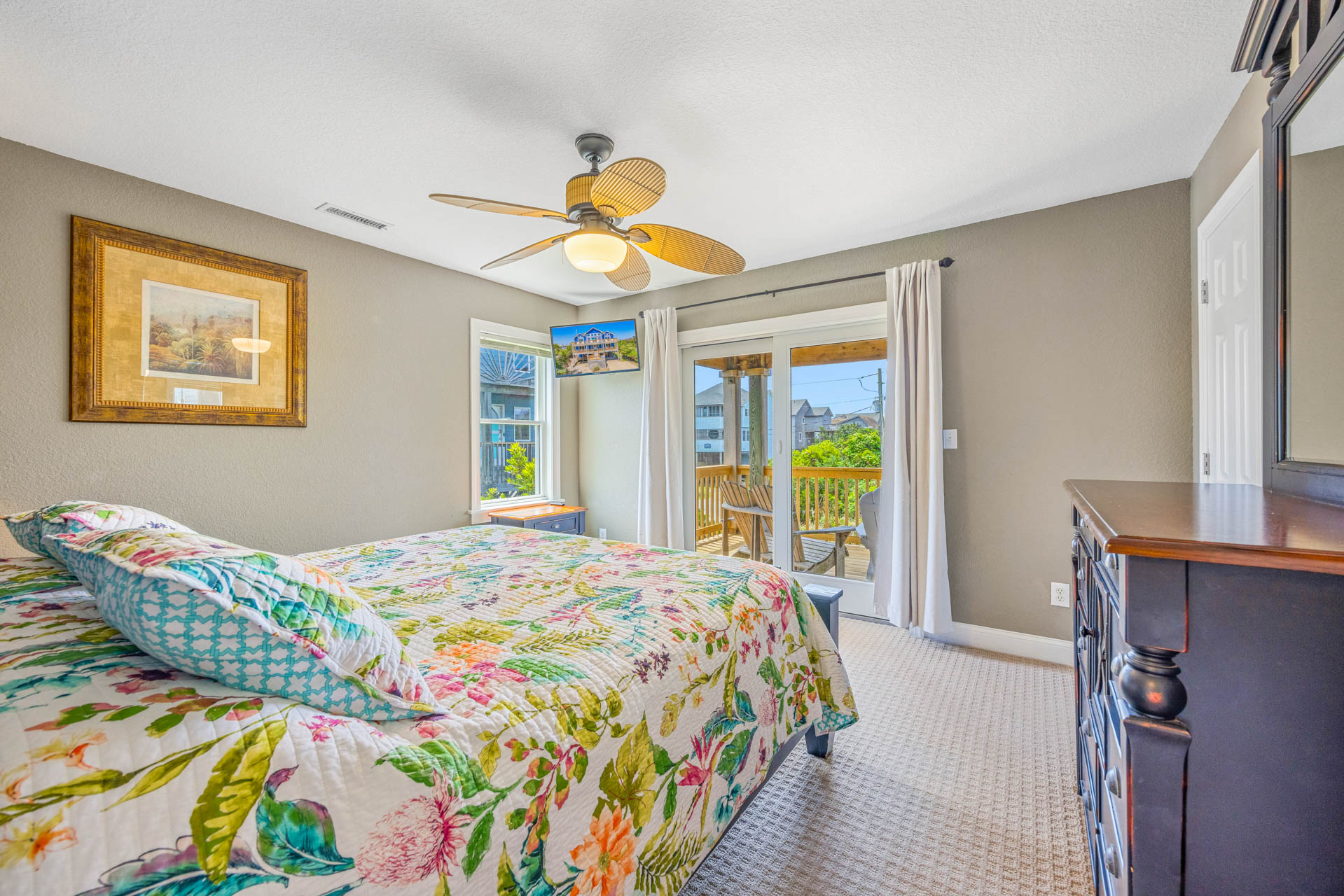 Surf Or Sound Realty 786 Medley Paradise Bedroom 4 1
