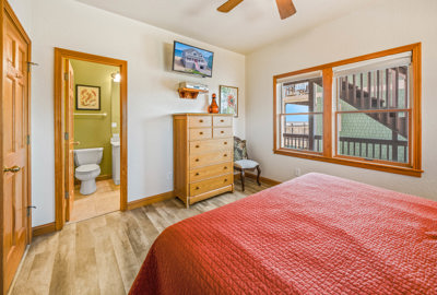 Surf Or Sound Realty 925 Southern Sol Bedroom 2 2