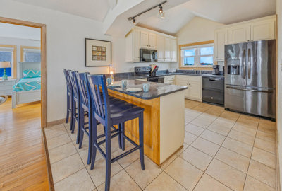 Surf Or Sound Realty 1028 Southern Exposure Kitchen 1