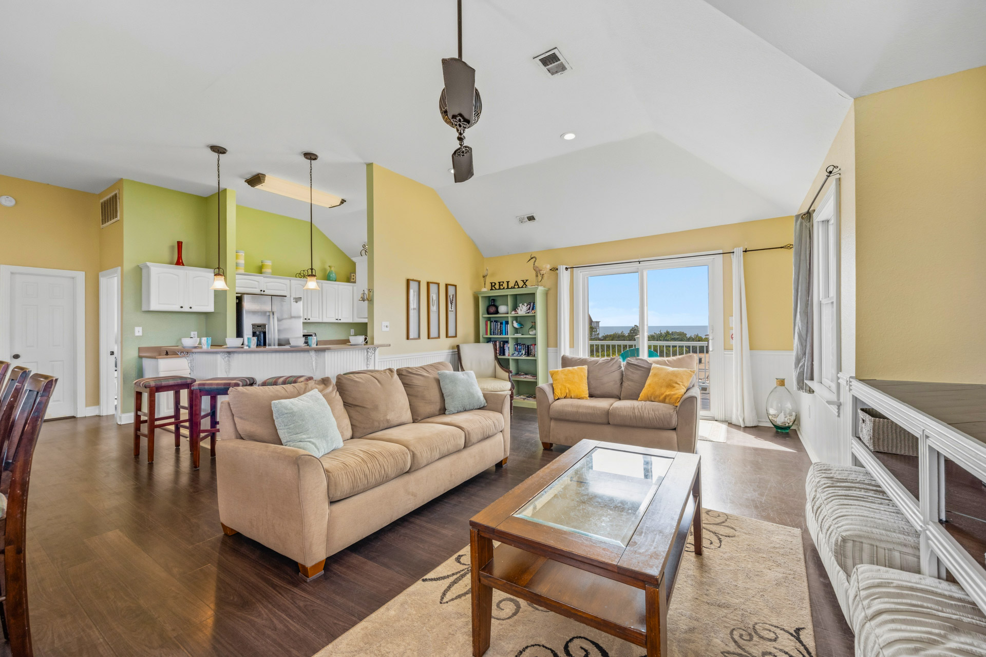 Surf Or Sound Realty 926 Dreamer's Landing Great Room 1