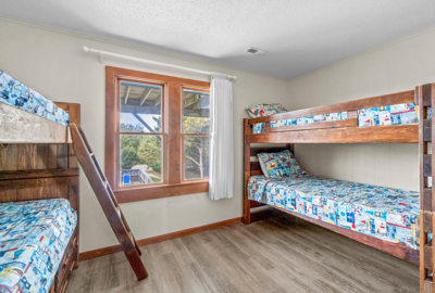 Surf Or Sound Realty 526 Bryson Herrick Bedroom 5 2