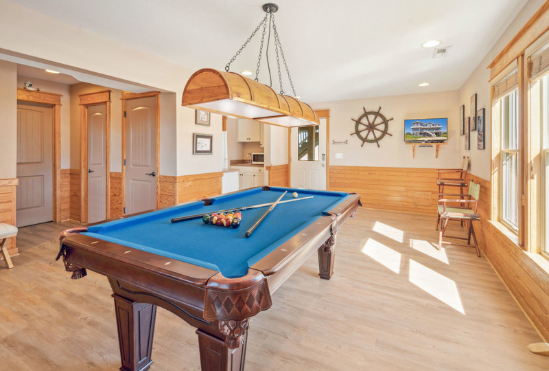 Marooned 893 Surf or Sound