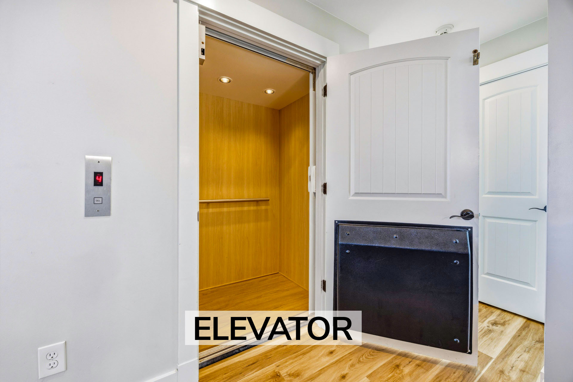 Surf Or Sound Realty 918 Cape Sol Elevator Label