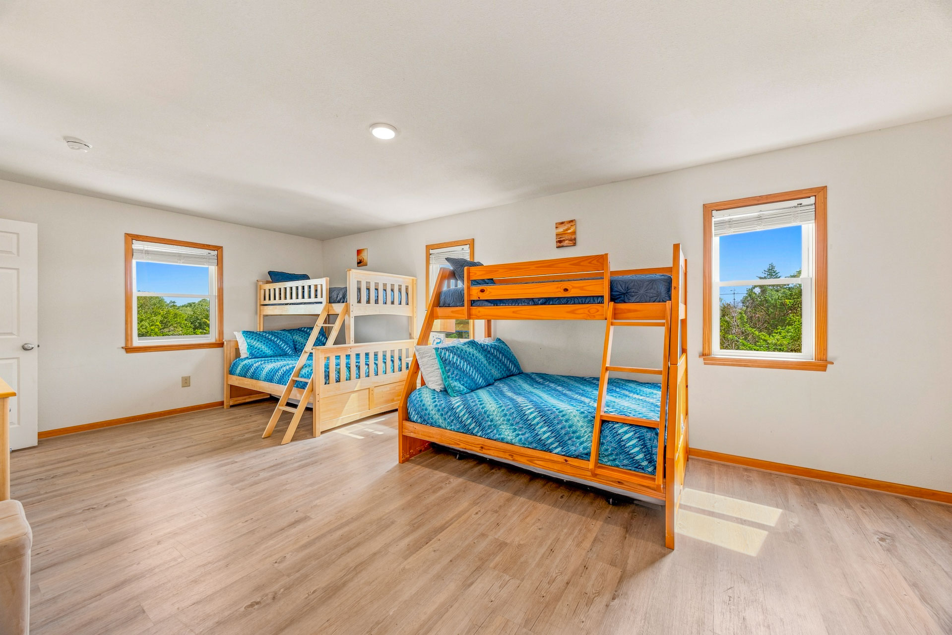 Surf Or Sound Realty 1255 Villa Dolce Vita Bedroom 6 1