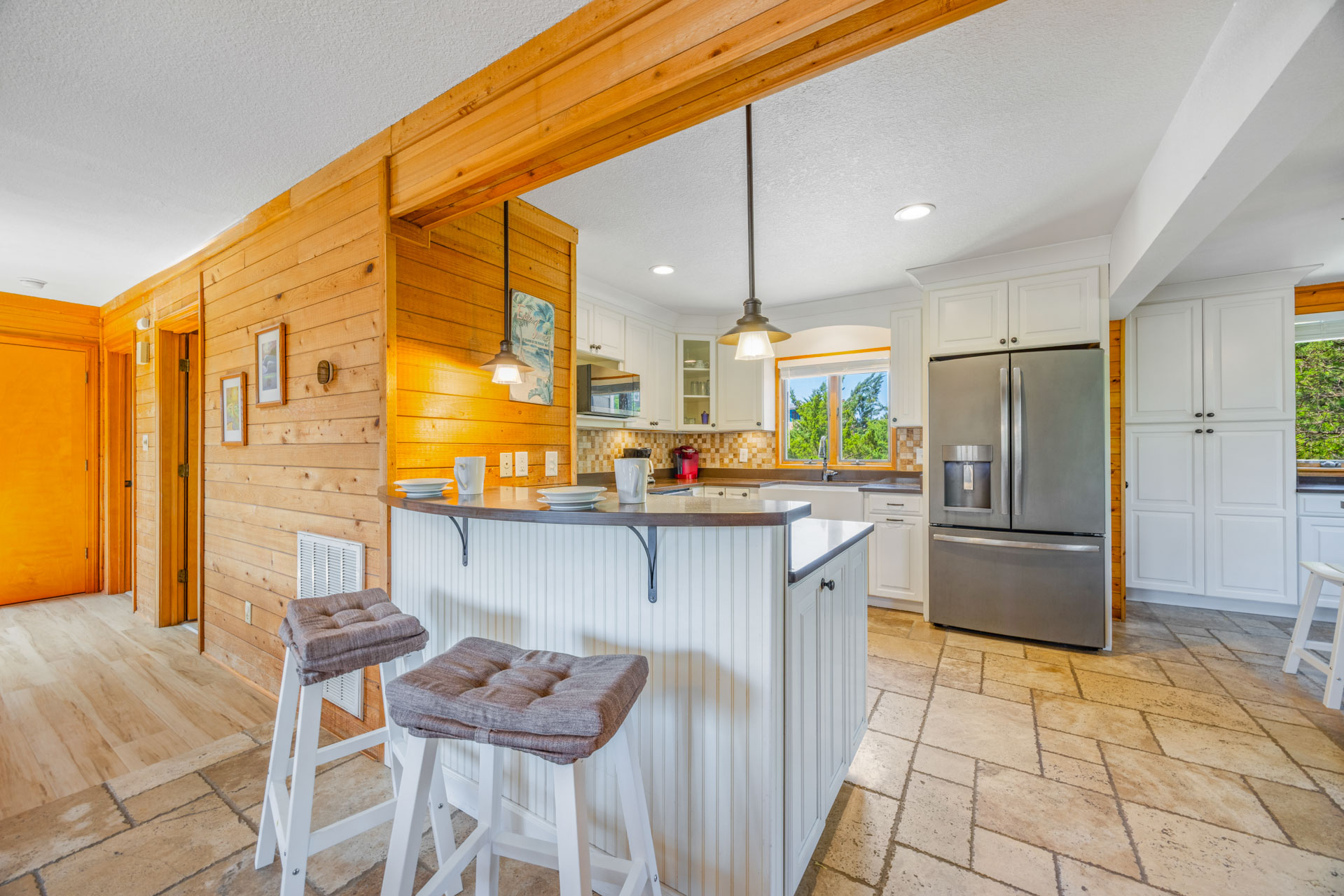 Surf Or Sound Realty 1258 Idle Minds Kitchen Area 2