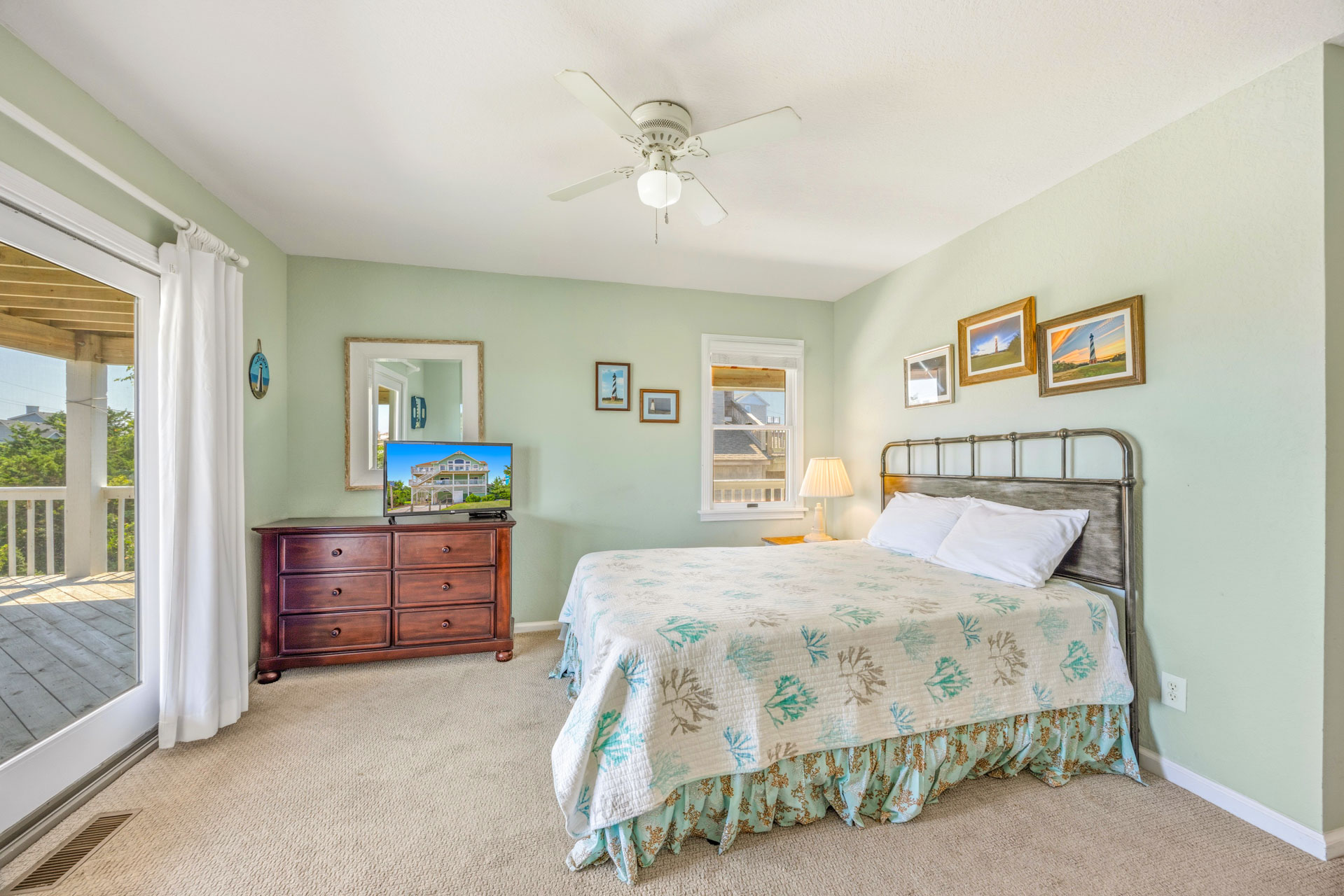 Surf Or Sound Realty 868 Forever Sunshine Bedroom 3 2
