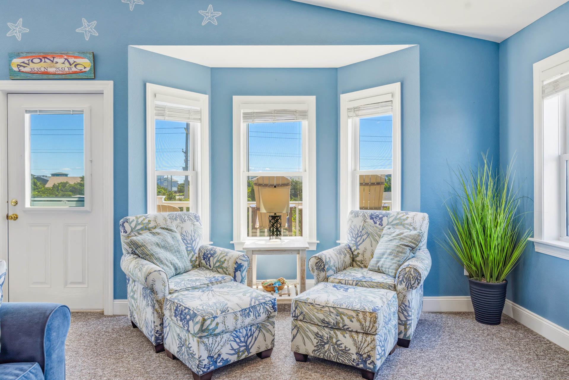 Surf Or Sound Realty 1249 Temptation Great Room 6