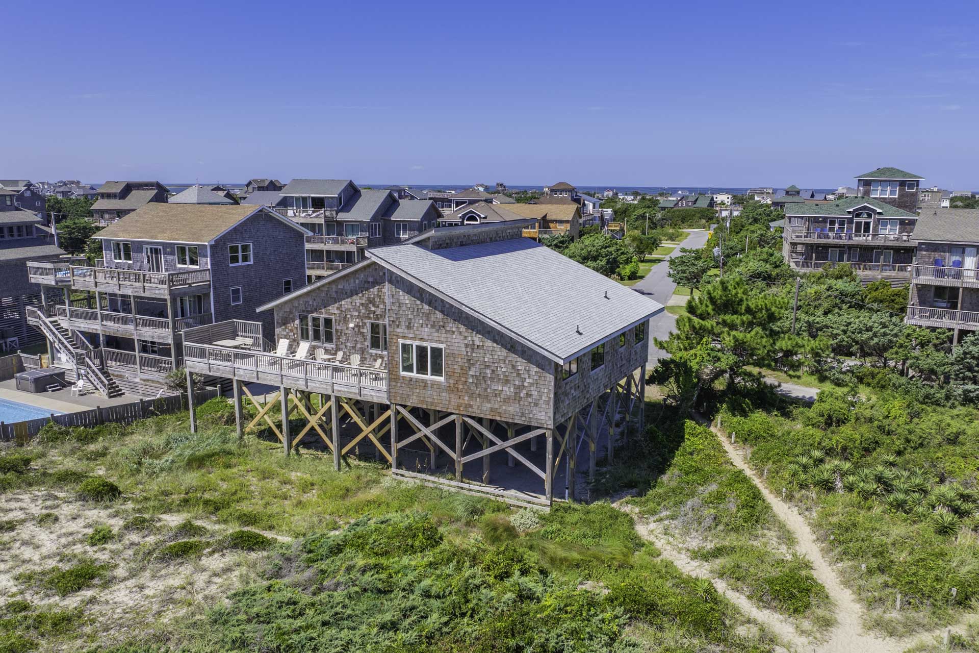 Surf Or Sound Realty 1097 Harmona Exterior 4