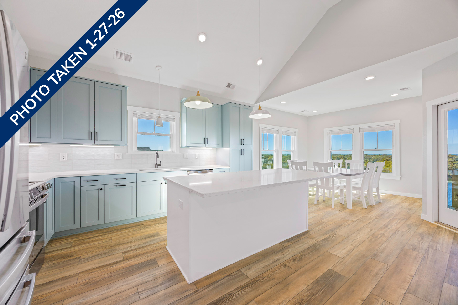 Surf Or Sound Realty 1234 Turtle Watch Kitchen 1 Date