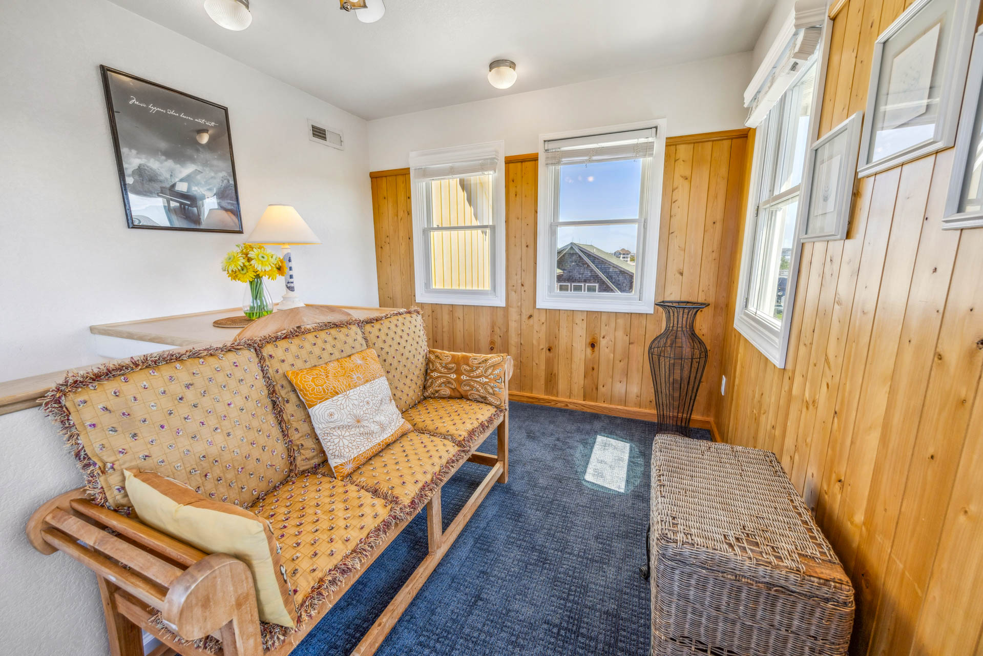 Surf Or Sound Realty 660 Beach Music Loft 2