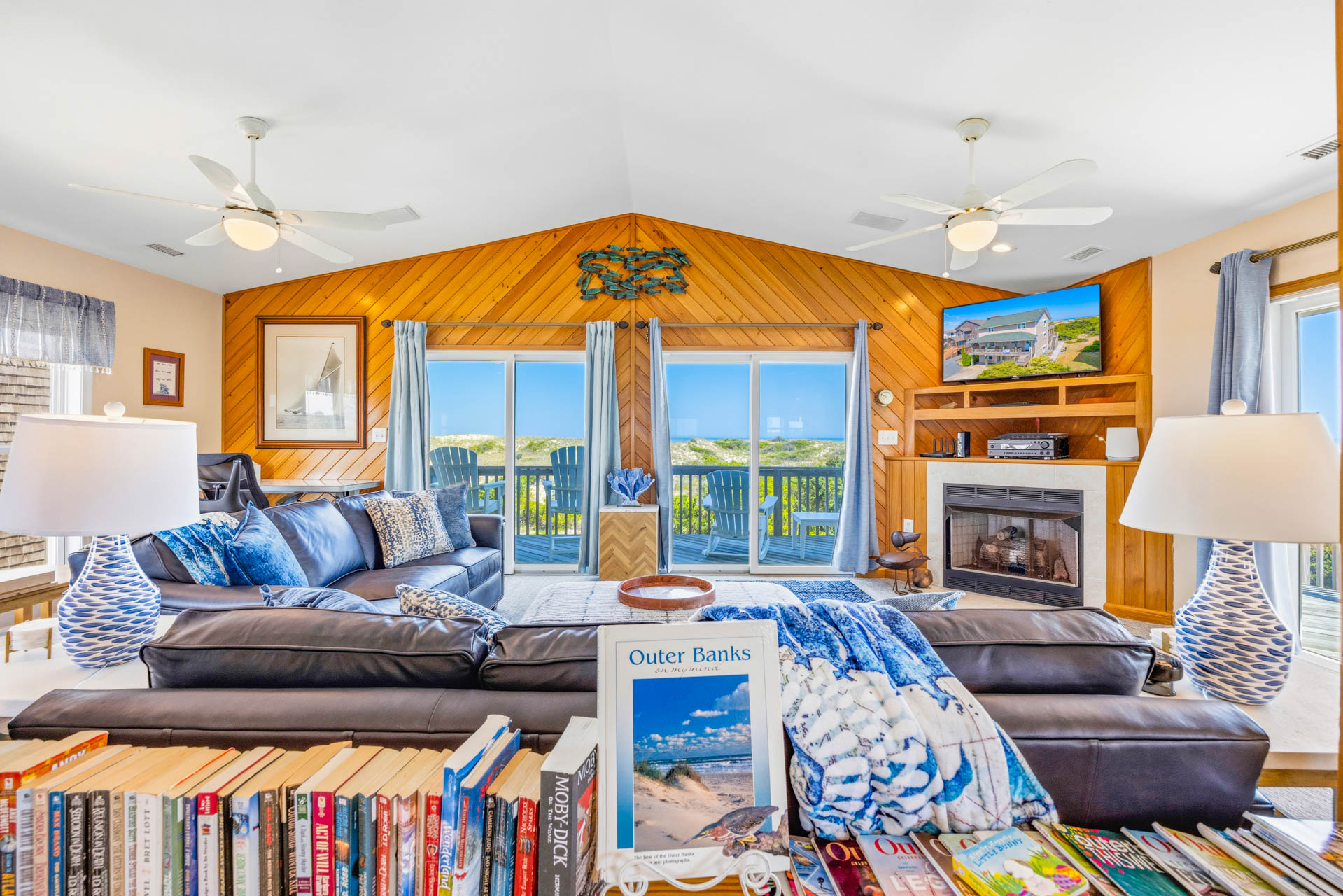 Surf Or Sound Realty 636 Changes In Attitude Avon Great Room 1