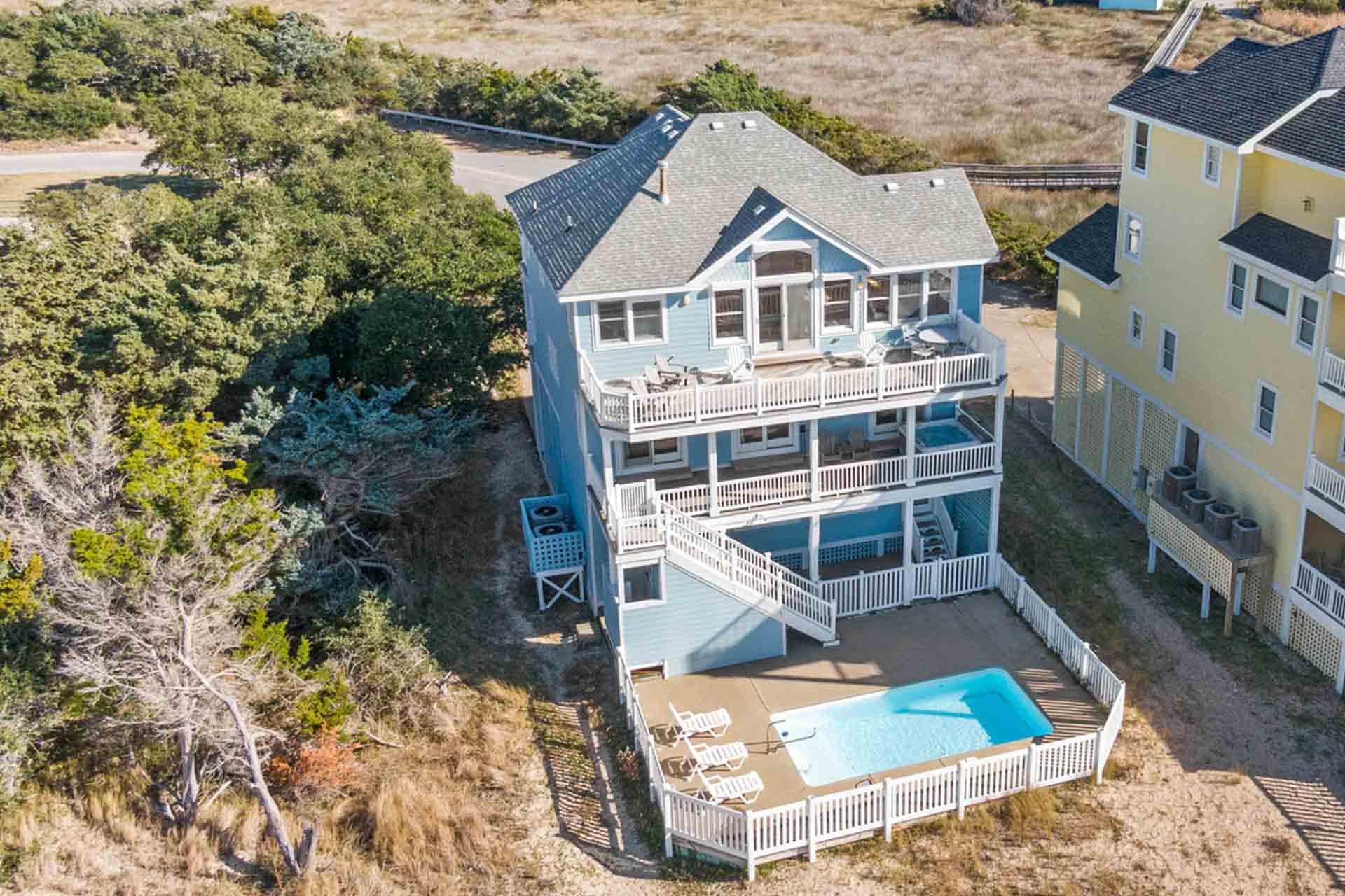 Surf Or Sound Realty 995 Twin Tip Exterior Back View 3360869