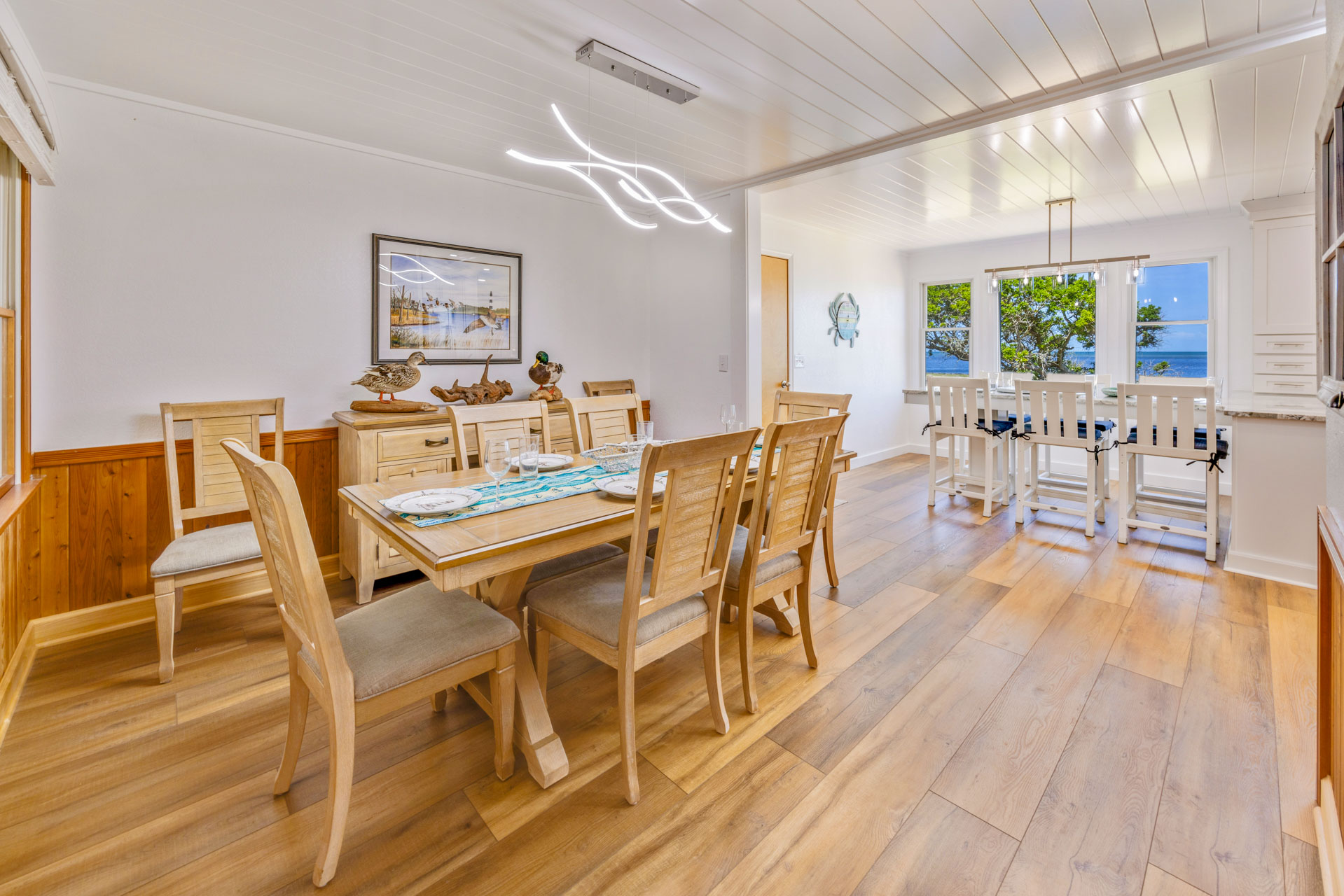 Surf Or Sound Realty 905 Paradise Point Dining Area 5