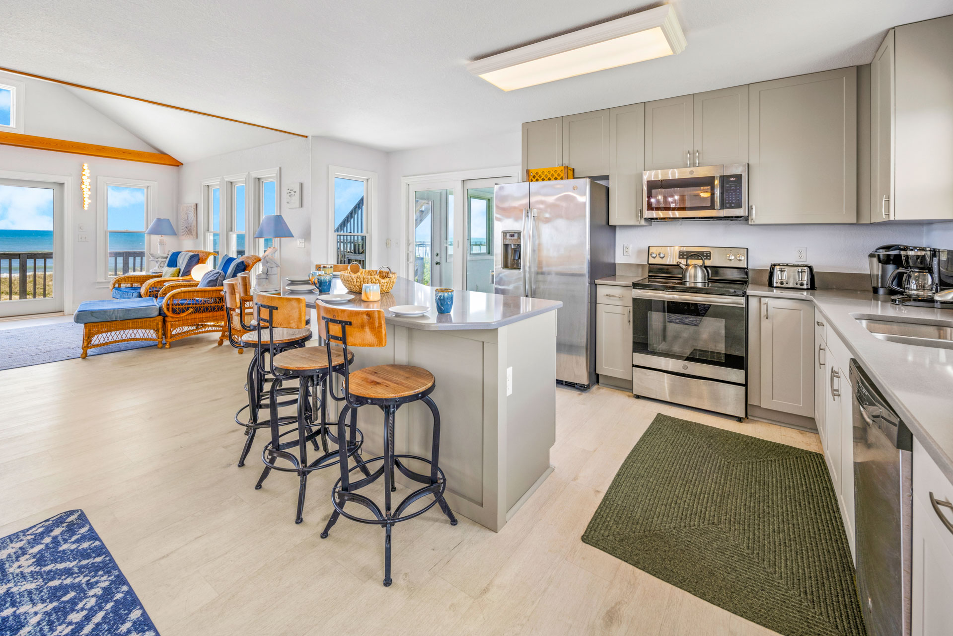 Surf Or Sound Realty 200 Hardalee Kitchen 3