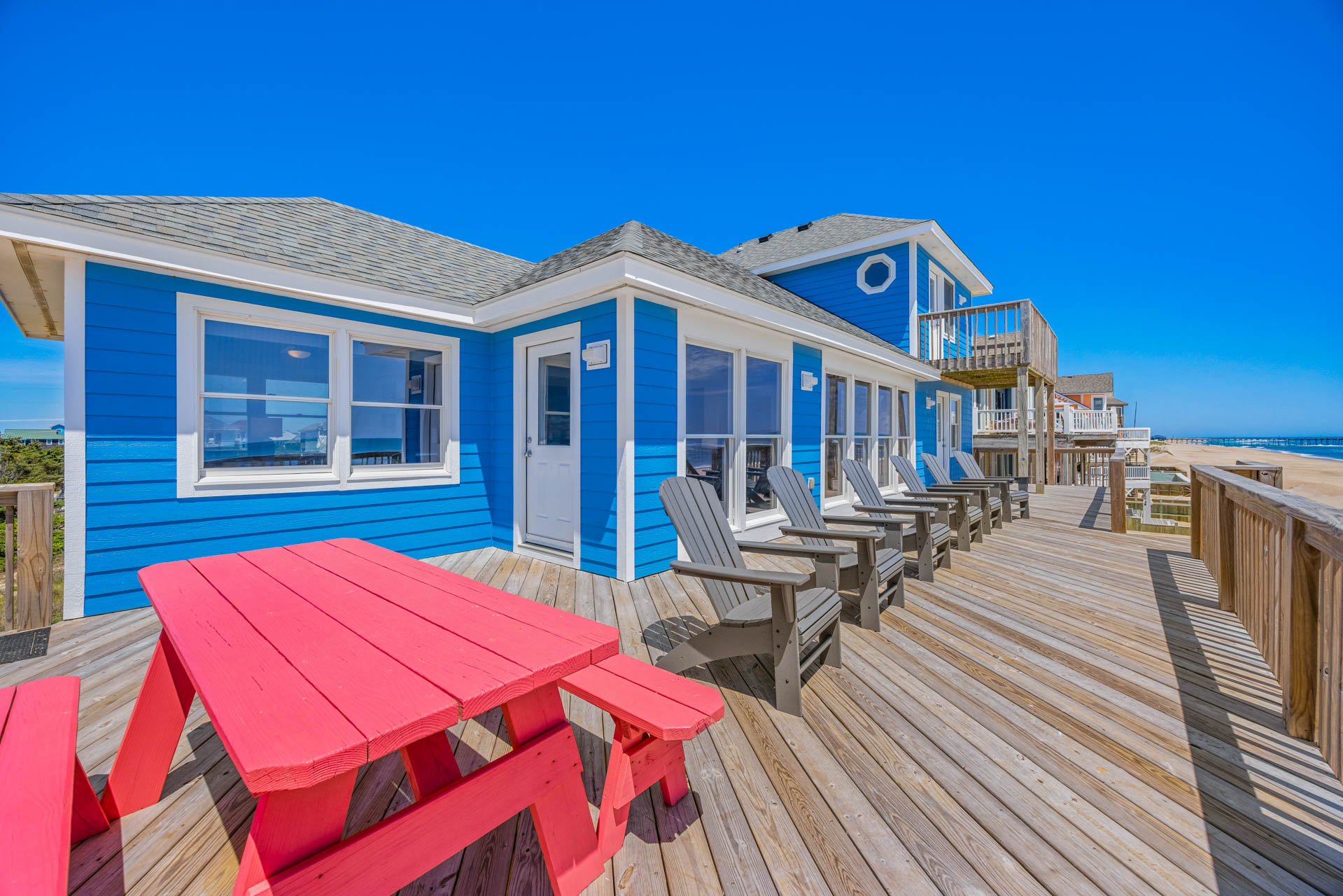 Surf Or Sound Realty 1111 Beachfront Pirates Deck 2