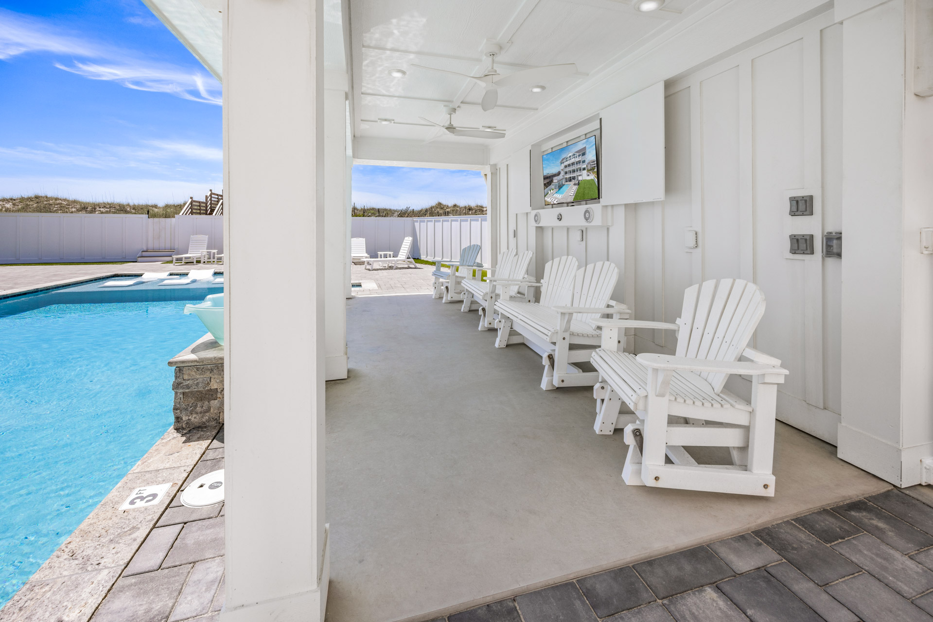 Surf Or Sound Realty 1049 Sea La Vie Pool TV 1
