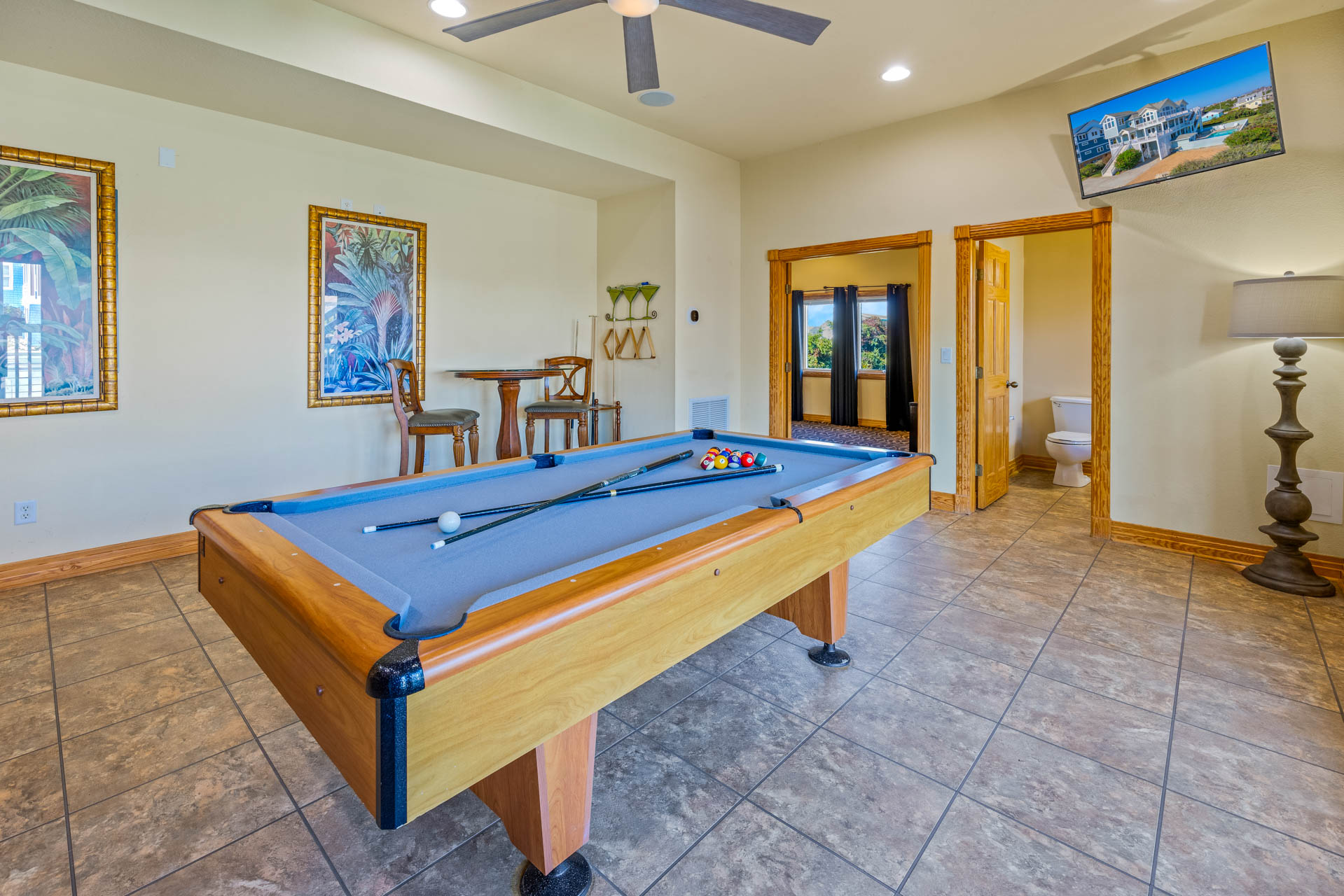 Surf Or Sound Realty 612 Yellowfin Game Room 2
