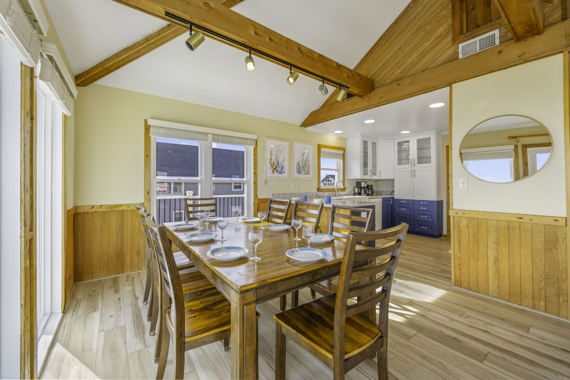 Surf Or Sound Realty 1205 1 To Sea Dining Area 1