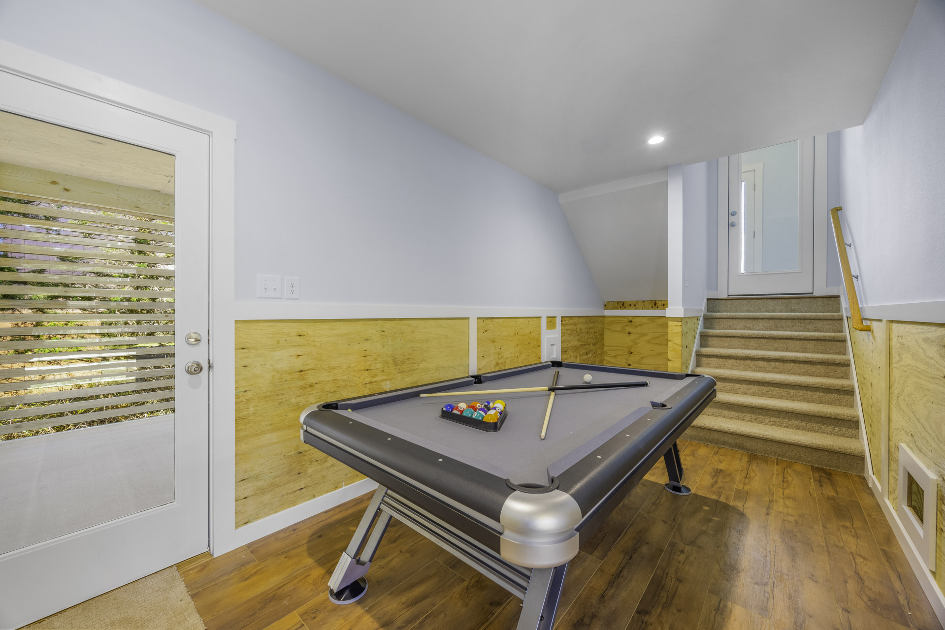 Surf Or Sound Realty 1237 Bella Salvo Pool Table 2