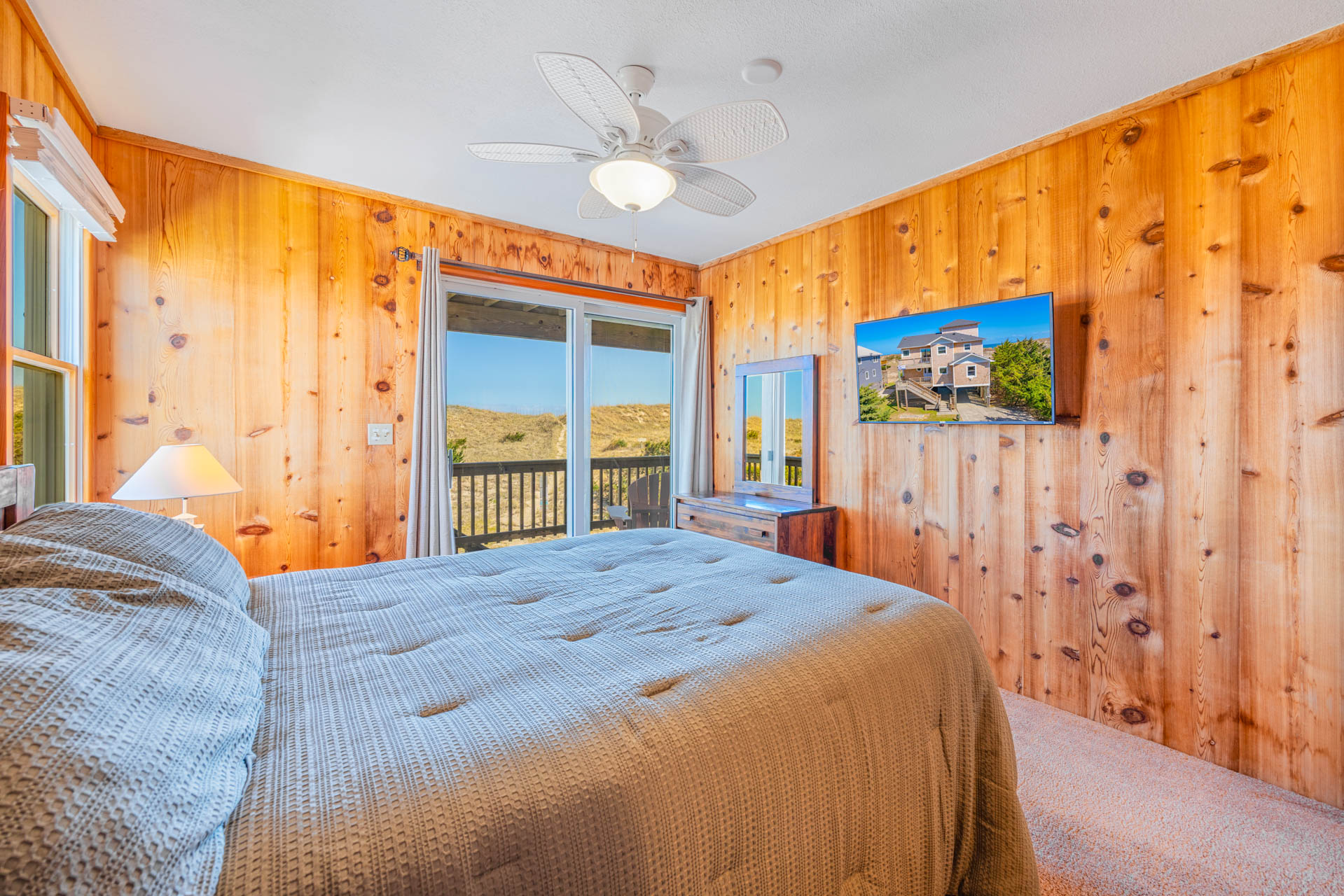 Surf Or Sound Realty 1066 Waves Goodbye Bedroom 2 2