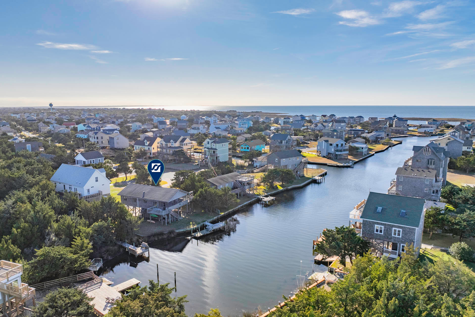 Surf Or Sound Realty 939 Drifter's Dock Exterior 8 Pin