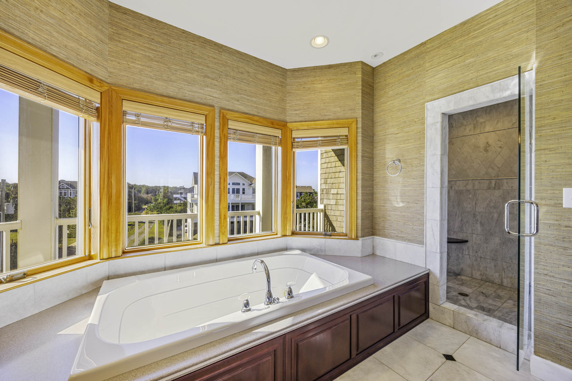 Surf Or Sound Realty 679 Sea Glass Bedroom 1 4