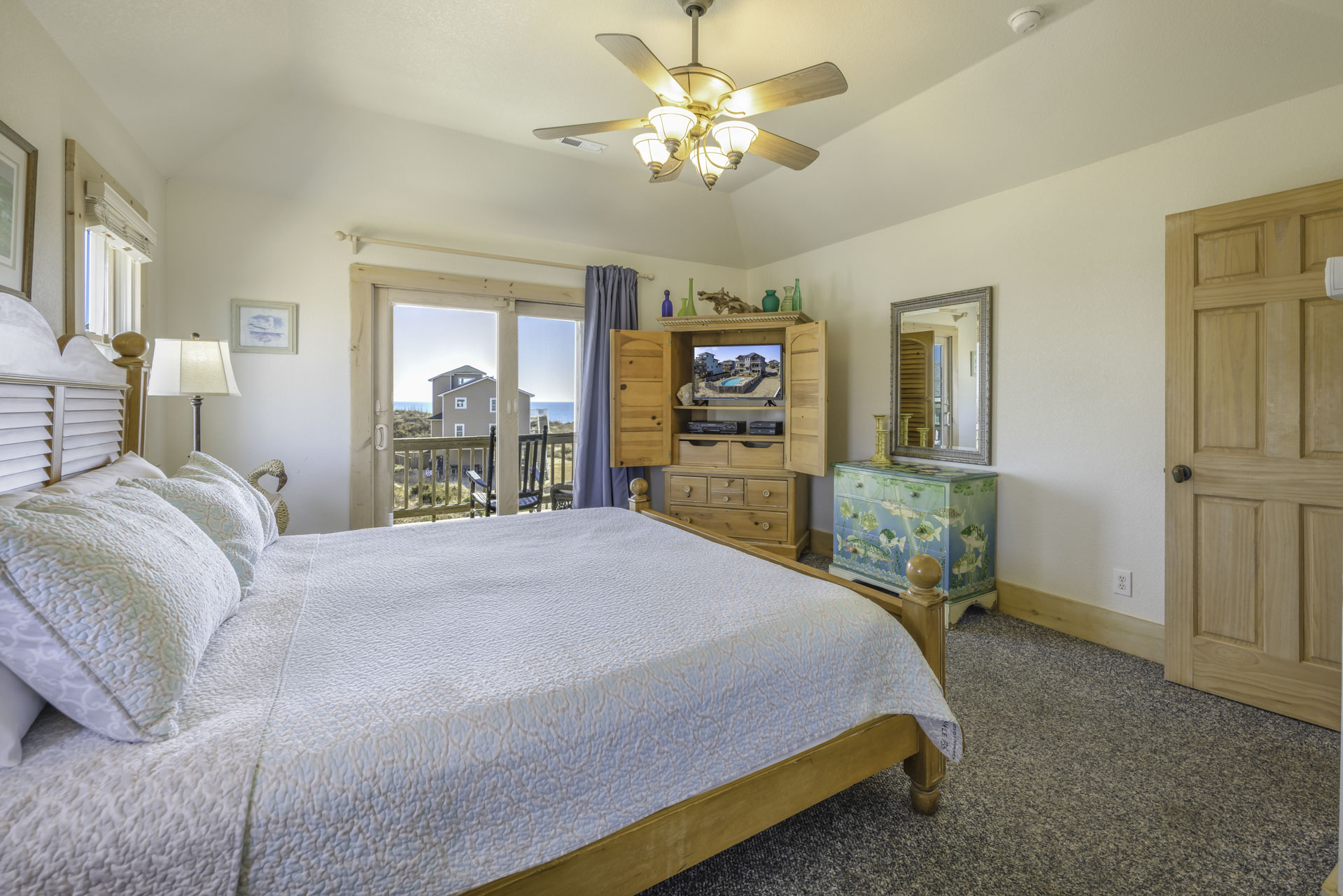 Surf Or Sound Realty 1232 Hatteras Memories Bedroom 1 2