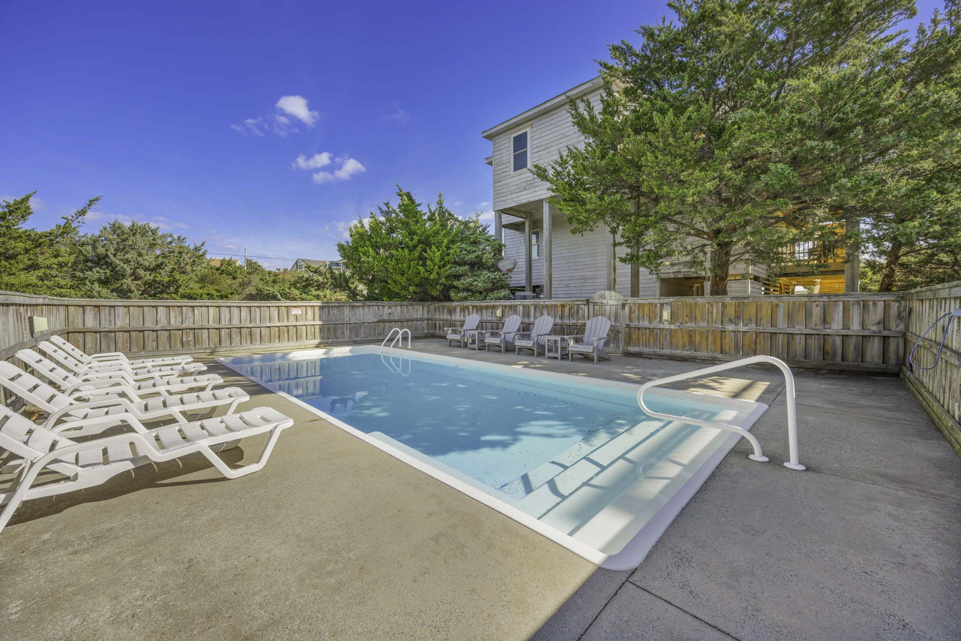 Surf Or Sound Realty 753 Longview Pool Area 2