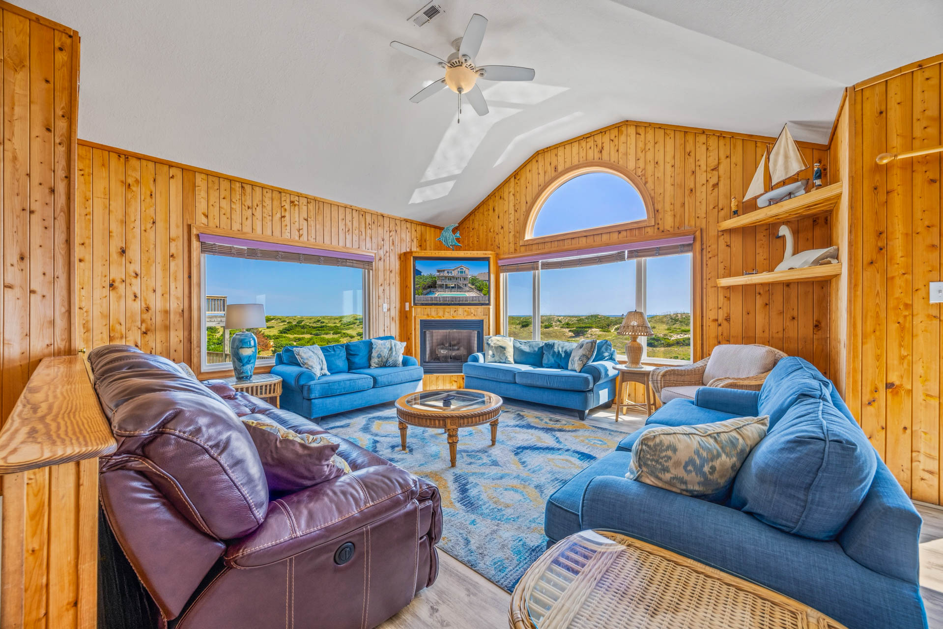 Surf Or Sound Realty 156 A Beach Song Great Room 1