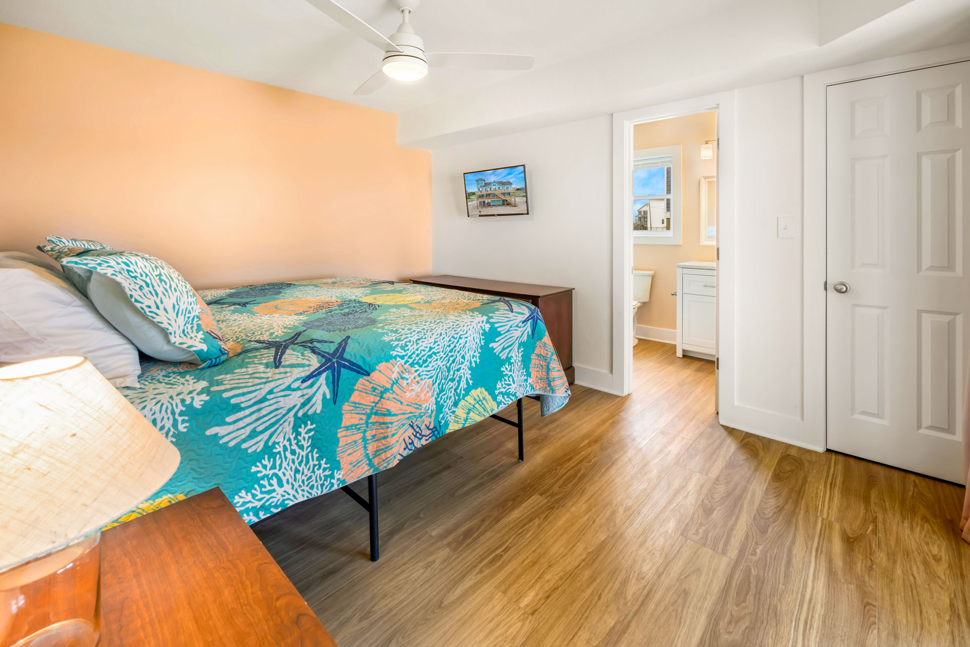 Surf Or Sound Realty 180 Perfect Peace Bedroom 6 1