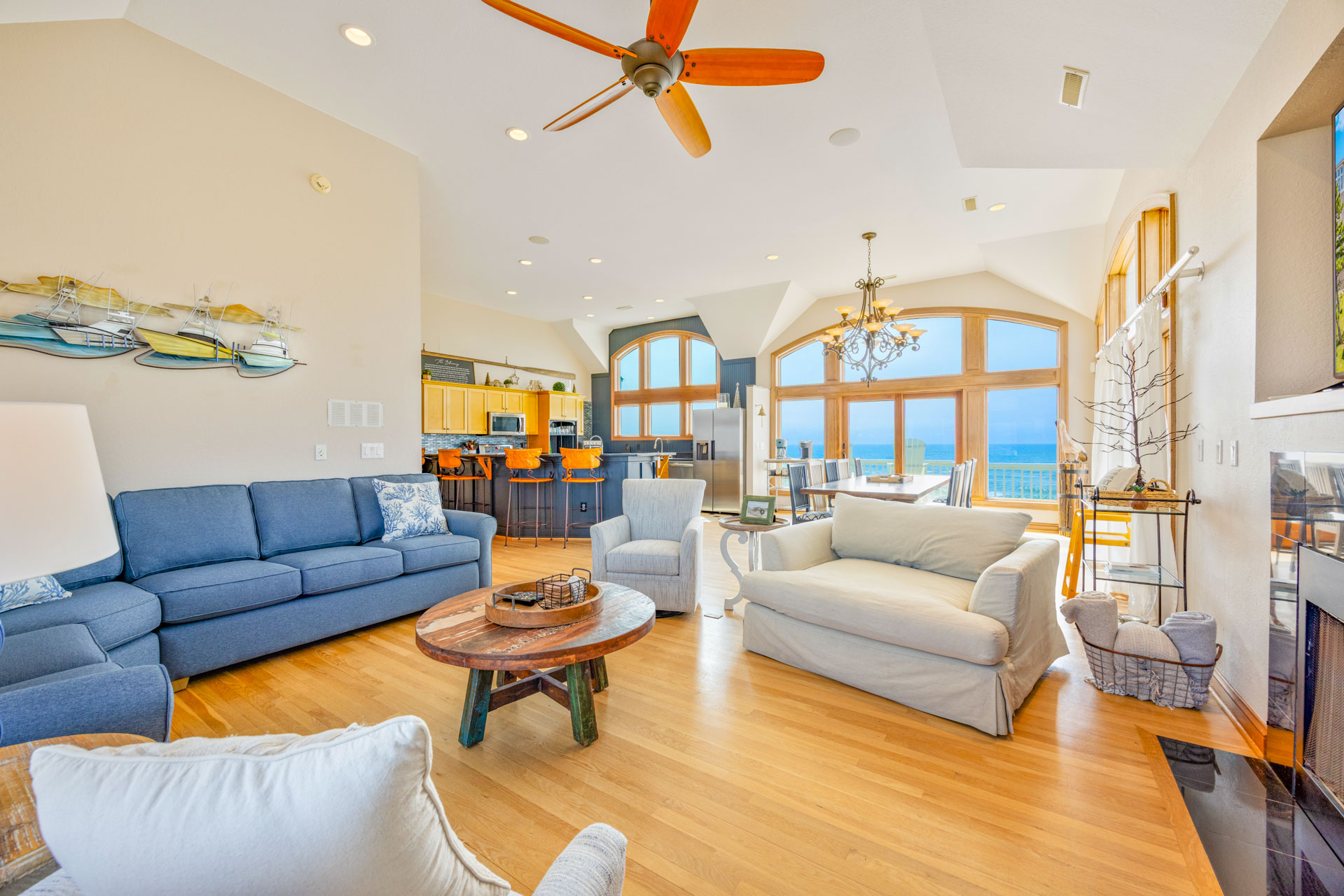 Surf Or Sound Realty 1248 Worth The Wait Great Room 2