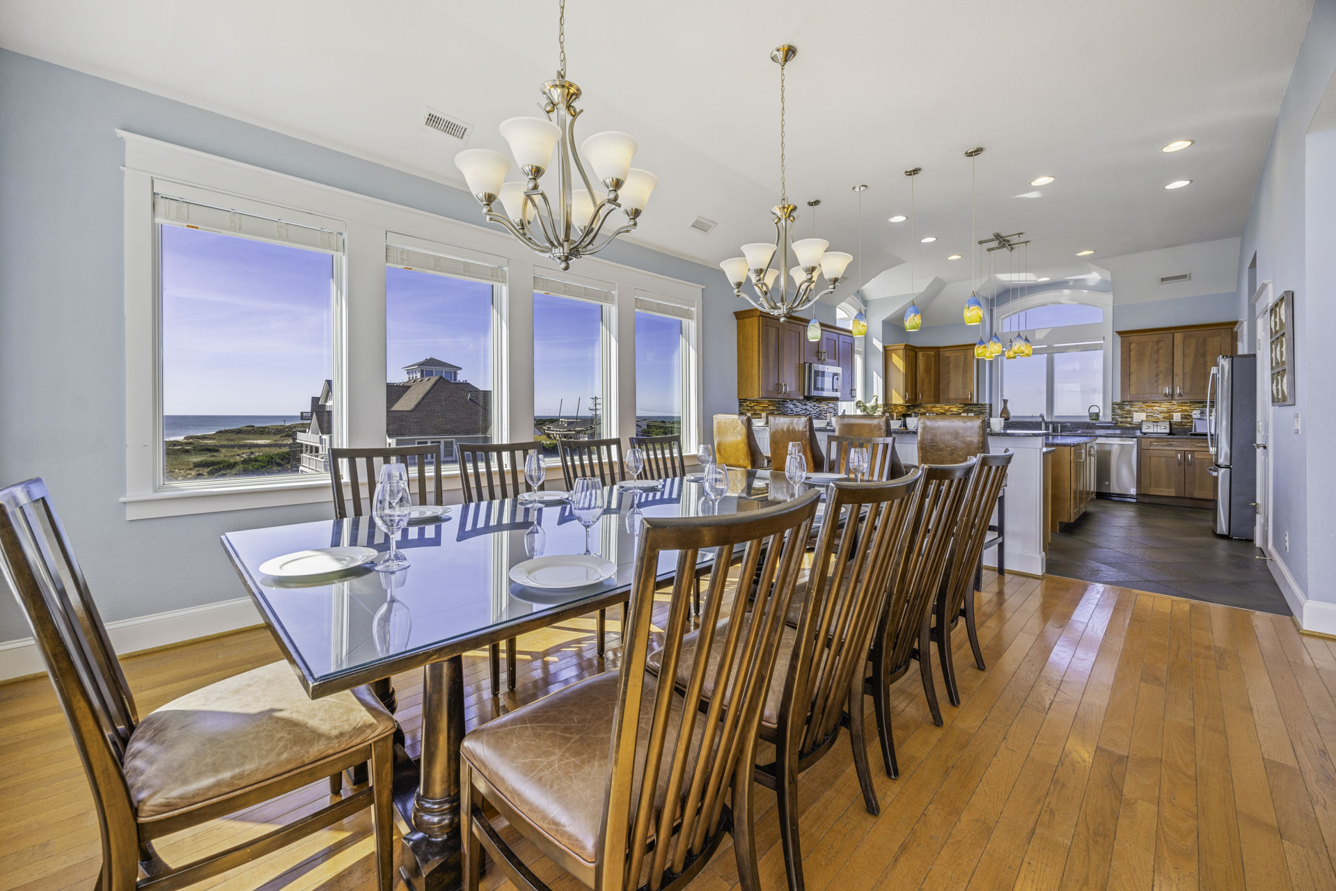 Surf Or Sound Realty 803 Chicken By The Sea Dining Area 2