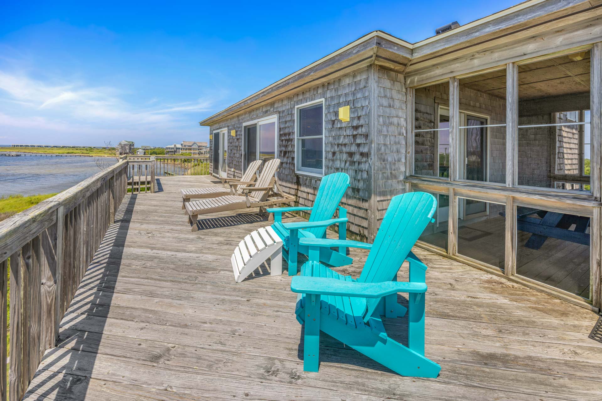 Surf Or Sound Realty 165 Aeolus Deck 2