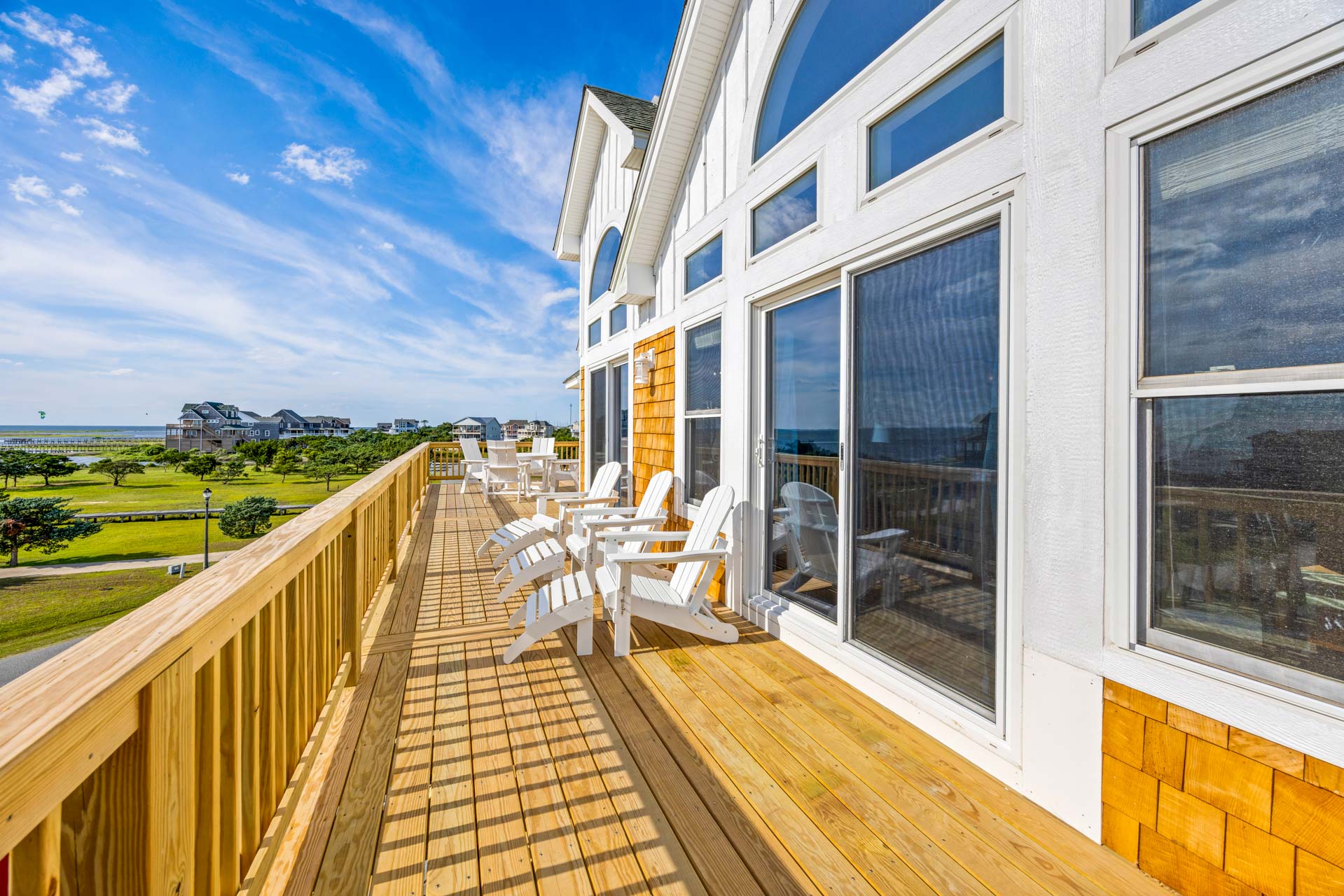 Surf Or Sound Realty 1224 Ride Like The Wind Front Deck 3