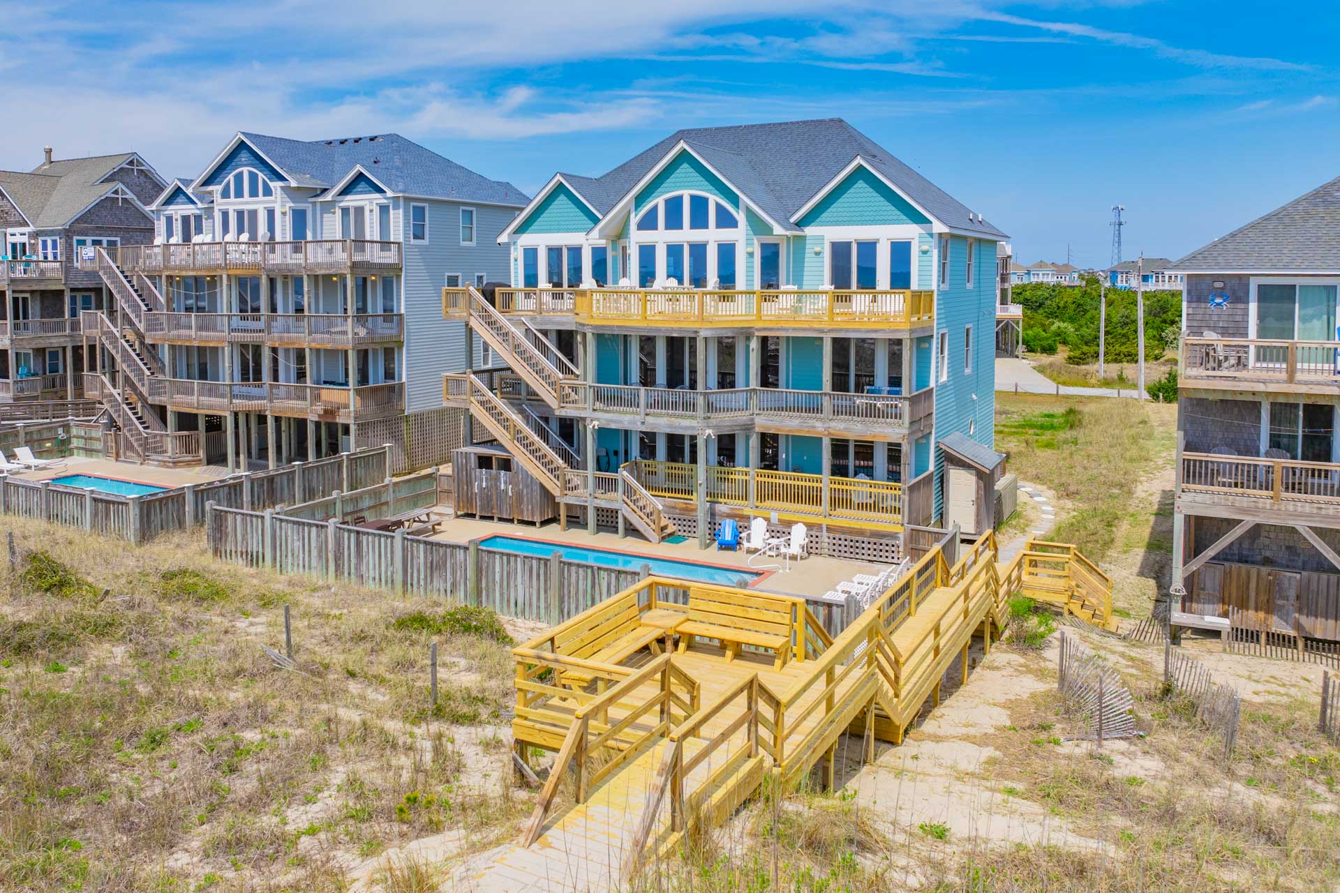 Surf Or Sound Realty 1145 Walkin On Sunshine Hatteras Exterior 4