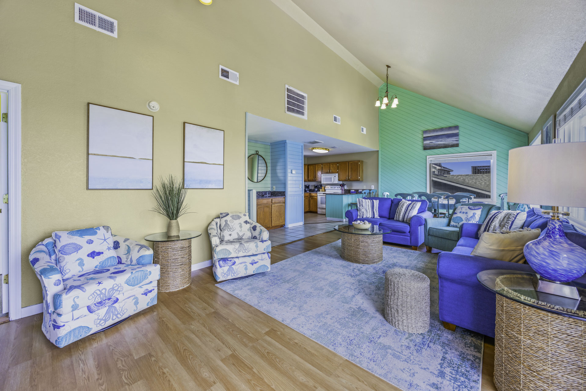 Surf Or Sound Realty 281 Paradise Found Great Room 1