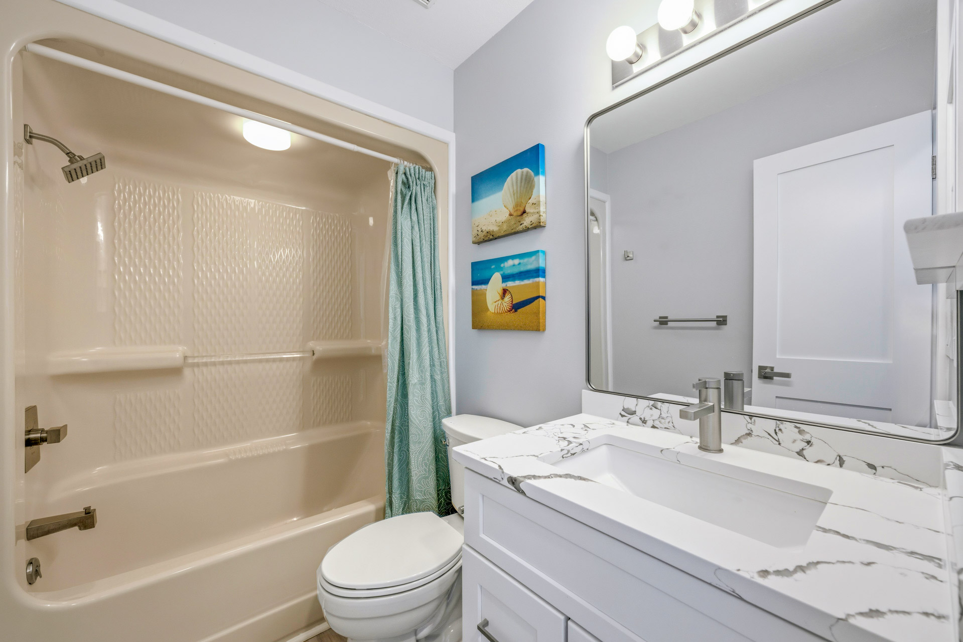 Surf Or Sound Realty 1245 Blue Wahoo Bedroom 1 3