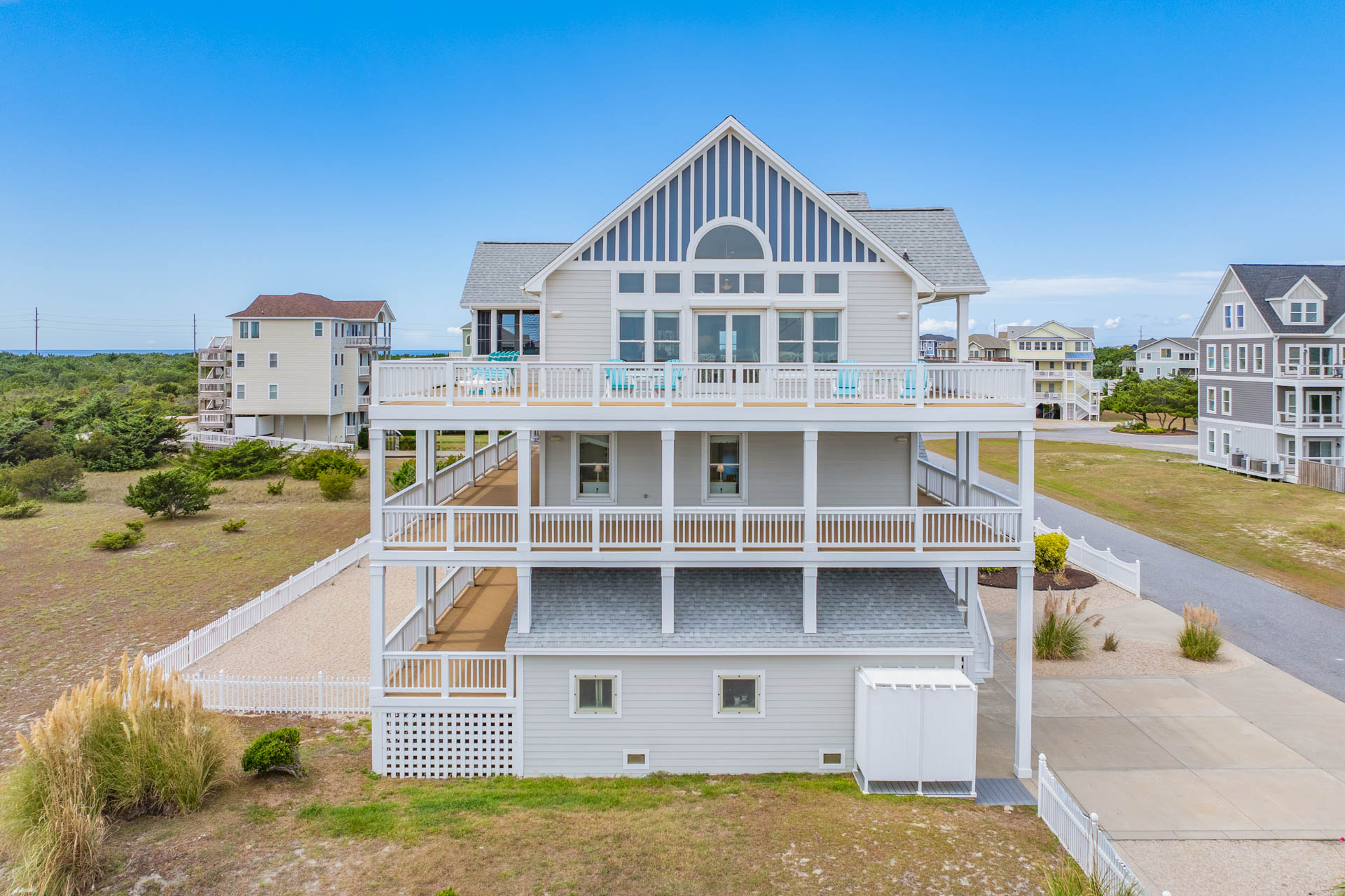 Surf Or Sound Realty 840 Lucky Oyster Exterior 1