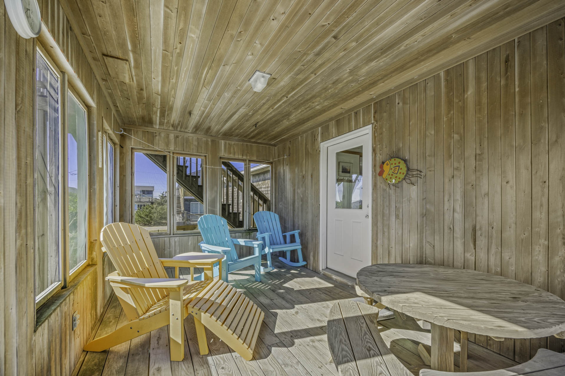Surf Or Sound Realty 15 Driftwood Screened Porch 1