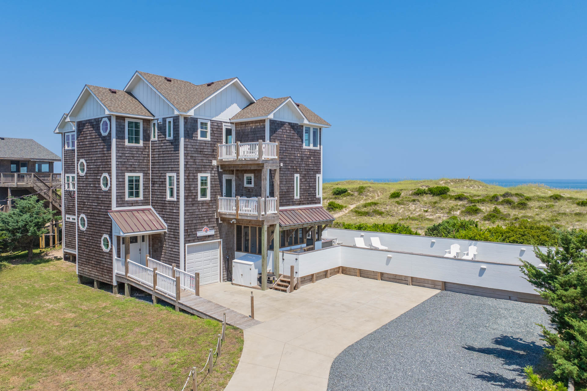 Surf Or Sound Realty 990 Dawn Treader Exterior 1