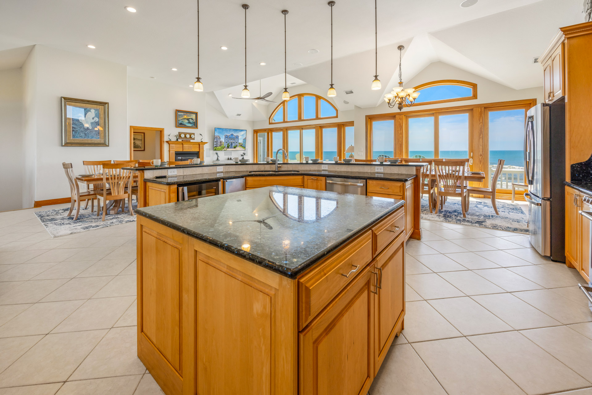 Surf Or Sound Realty 782 Forever Moore Kitchen 7