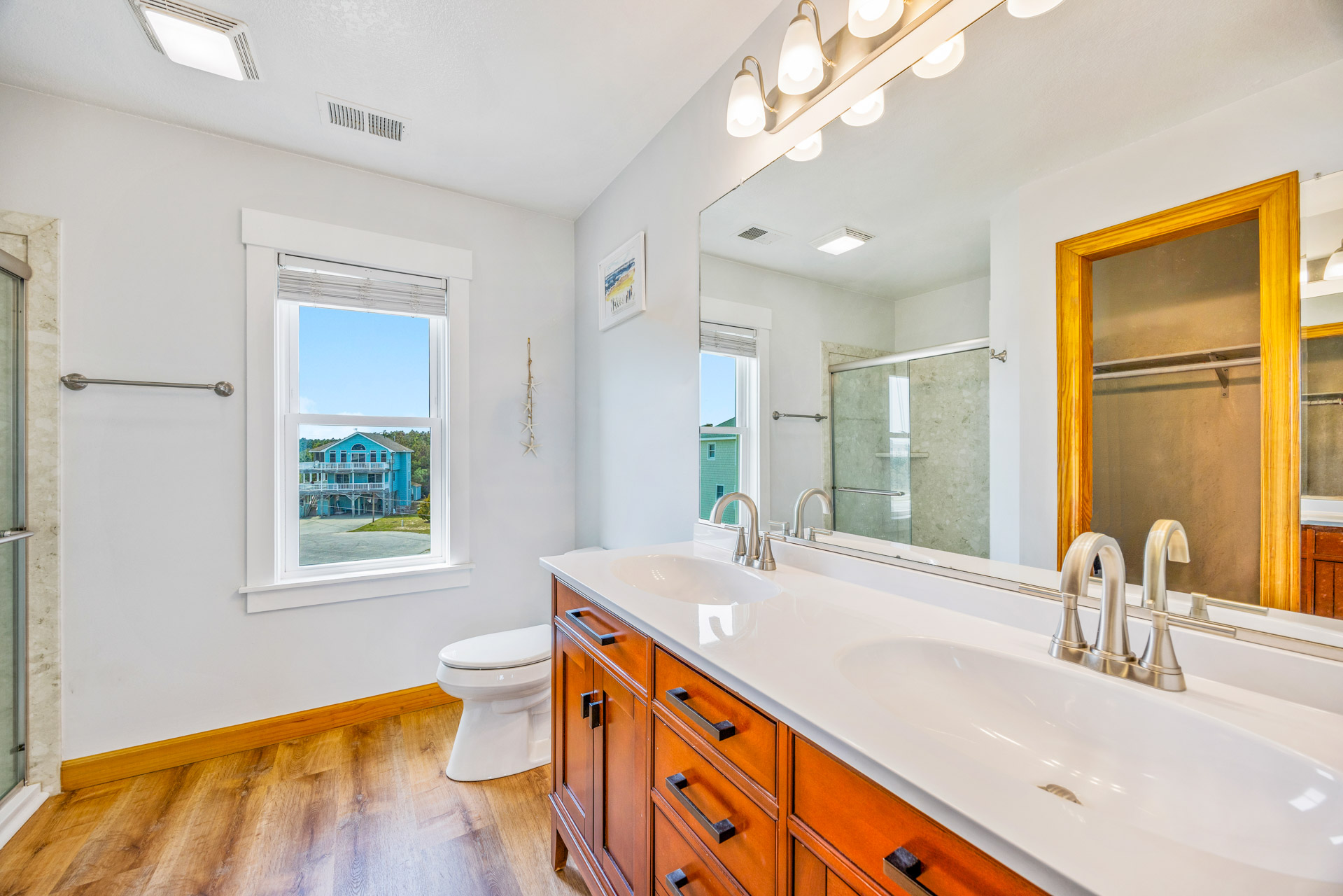 Surf Or Sound Realty 31 1St Wave Bedroom 1 3