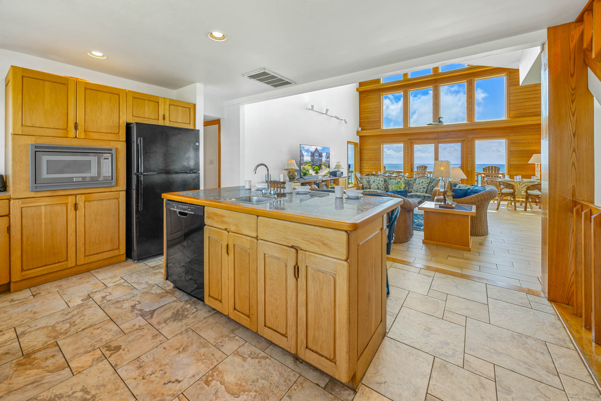 Surf Or Sound Realty 766 Surf's Up Kitchen 4